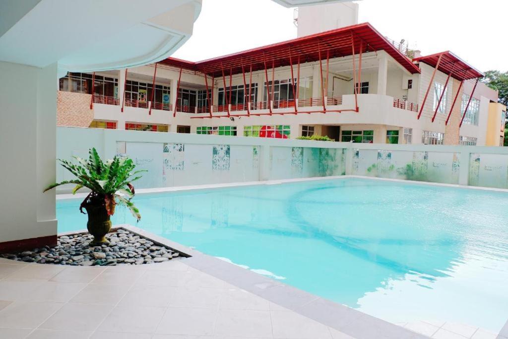 Cityland Tagaytay Taal Lake View City View Free Pool Parking Studios With Balcony Are City View Tagaytay City Exteriör bild